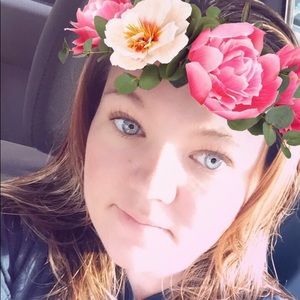 Meet your Posher, Hayley